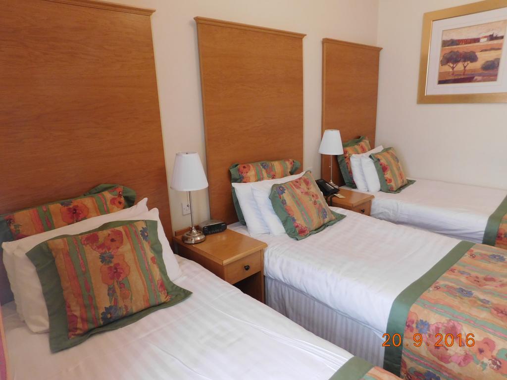 Horizon Hotel Ayr Pokoj fotografie